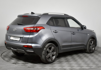 Подержанный автомобиль Hyundai Creta 2018 года (5 фото)