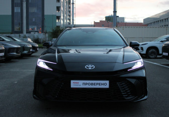 Подержанный автомобиль Toyota Camry Sedan 2024 года (2 фото)