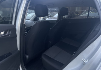 Подержанный автомобиль Hyundai Creta 2016 года (12 фото)