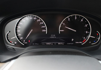 Подержанный автомобиль BMW X3 2020 года (23 фото)