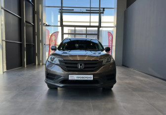 Подержанный автомобиль Honda CR-V 2012 года (2 фото)