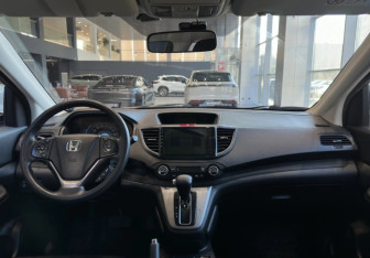 Подержанный автомобиль Honda CR-V 2012 года (13 фото)