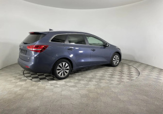 Подержанный автомобиль Kia Ceed Wagon 2018 года (5 фото)