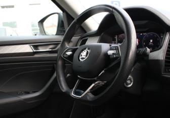 Подержанный автомобиль Skoda Kodiaq 2022 года (11 фото)