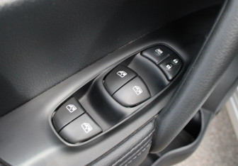 Подержанный автомобиль Nissan Qashqai 2019 года (18 фото)