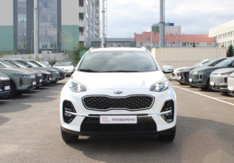 Подержанный автомобиль Kia Sportage 2019 года (3 фото)