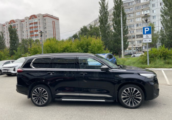 Подержанный автомобиль Exeed VX 2022 года (4 фото)