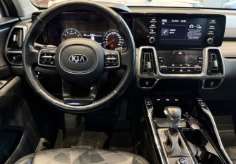 Подержанный автомобиль Kia Sorento 2020 года (11 фото)
