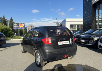 Подержанный автомобиль Hyundai Getz 2007 года (7 фото)
