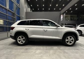 Подержанный автомобиль Skoda Kodiaq 2019 года (5 фото)