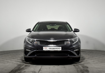 Подержанный автомобиль Kia Optima Sedan 2019 года (2 фото)