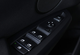 Подержанный автомобиль BMW X3 2014 года (11 фото)