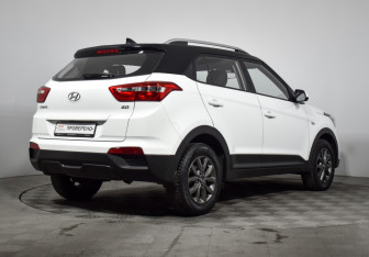 Подержанный автомобиль Hyundai Creta 2020 года (5 фото)