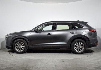 Подержанный автомобиль Mazda CX-9 2018 года (8 фото)