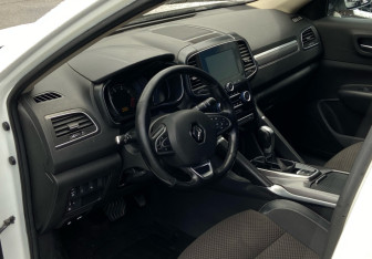Подержанный автомобиль Renault Koleos 2017 года (9 фото)