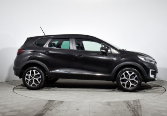 Подержанный автомобиль Renault Kaptur 2020 года (4 фото)