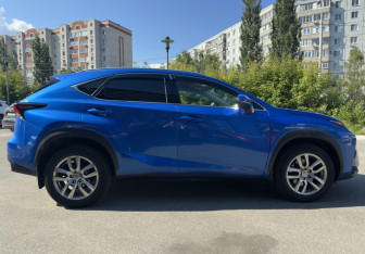 Подержанный автомобиль Lexus NX 2017 года (4 фото)