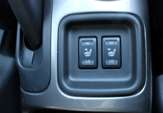 Подержанный автомобиль Nissan Juke 2012 года (14 фото)