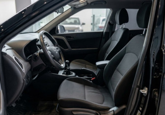 Подержанный автомобиль Hyundai Creta 2021 года (9 фото)