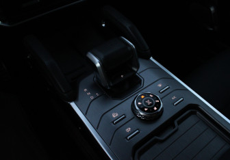 Подержанный автомобиль Jetour T2 2024 года (13 фото)