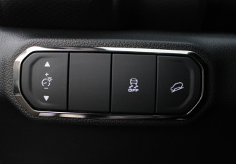 Подержанный автомобиль Haval H9 2024 года (15 фото)