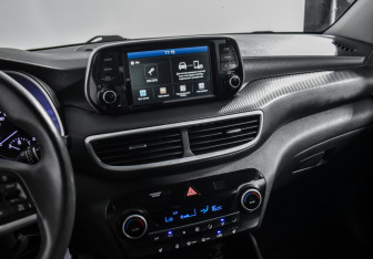Подержанный автомобиль Hyundai Tucson 2020 года (16 фото)