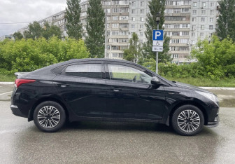 Подержанный автомобиль Hyundai Solaris Sedan 2020 года (4 фото)