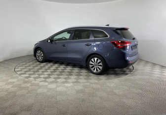 Подержанный автомобиль Kia Ceed Wagon 2018 года (8 фото)