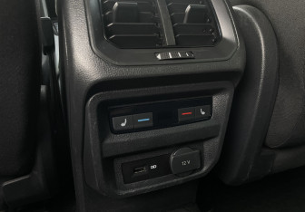 Подержанный автомобиль Volkswagen Tiguan 2018 года (17 фото)