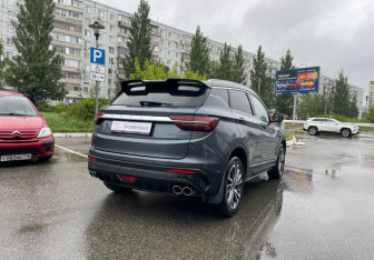Подержанный автомобиль Geely Coolray 2021 года (5 фото)