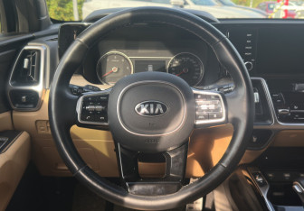 Подержанный автомобиль Kia Sorento 2021 года (14 фото)