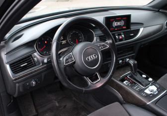 Подержанный автомобиль Audi A6 Sedan 2016 года (7 фото)