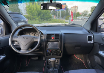 Подержанный автомобиль Hyundai Getz 2007 года (11 фото)