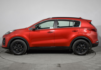 Подержанный автомобиль Kia Sportage 2021 года (8 фото)