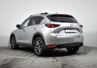Подержанный автомобиль Mazda CX-5 2019 года (7 фото)