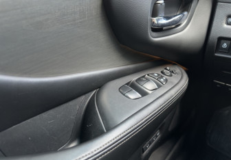 Подержанный автомобиль Nissan Murano Suv 2018 года (15 фото)