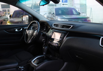 Подержанный автомобиль Nissan Qashqai 2018 года (8 фото)