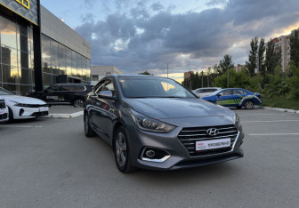 Подержанный автомобиль Hyundai Solaris Sedan 2017 года (3 фото)