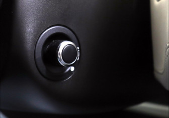 Подержанный автомобиль Land Rover Range Rover Sport 2014 года (14 фото)