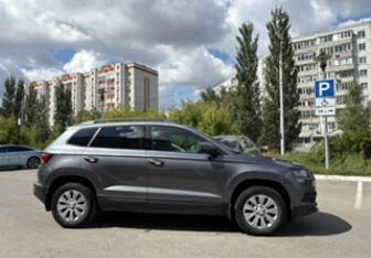 Подержанный автомобиль Skoda Karoq 2021 года (4 фото)