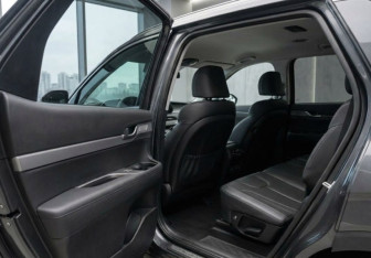 Подержанный автомобиль Hyundai Palisade 2021 года (6 фото)