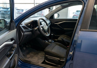 Подержанный автомобиль LADA (ВАЗ) Vesta Sedan 2016 года (7 фото)