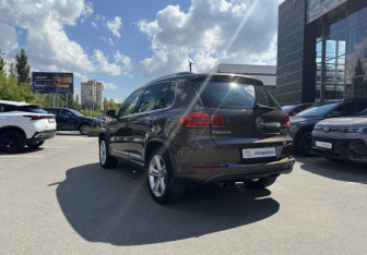 Подержанный автомобиль Volkswagen Tiguan 2016 года (7 фото)