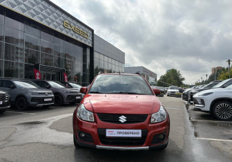 Подержанный автомобиль Suzuki SX4 Hatchback 2010 года (2 фото)