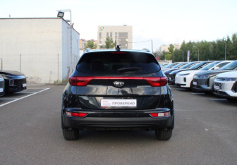 Подержанный автомобиль Kia Sportage 2018 года (5 фото)