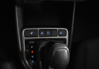 Подержанный автомобиль Hyundai Creta 2016 года (18 фото)