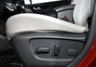 Подержанный автомобиль Nissan Qashqai 2017 года (12 фото)