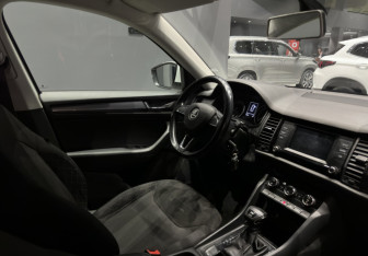 Подержанный автомобиль Skoda Kodiaq 2019 года (15 фото)