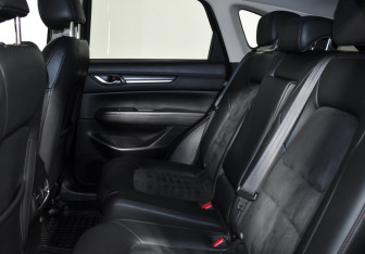 Подержанный автомобиль Mazda CX-5 2021 года (12 фото)