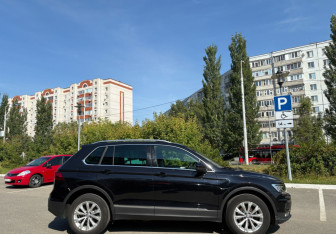Подержанный автомобиль Volkswagen Tiguan 2018 года (4 фото)